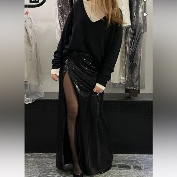 Sparking High Slit Maxi Skirt - Picture 5 of 8